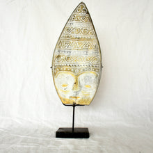 Load image into Gallery viewer, Large Tribal Mask