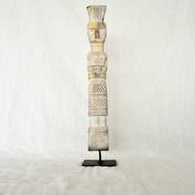 Load image into Gallery viewer, Large statue on stand white