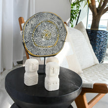 Load image into Gallery viewer, Medallion Carvings